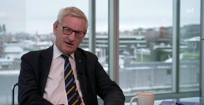 Carl Bildt. Screenshot: SVT